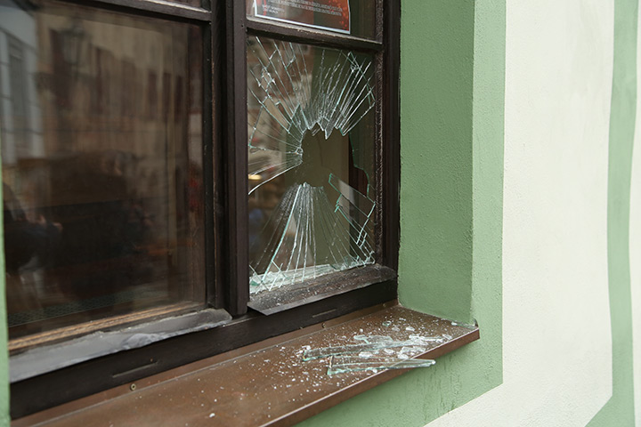 A2B Glass are able to board up broken windows while they are being repaired in Berkhamsted.